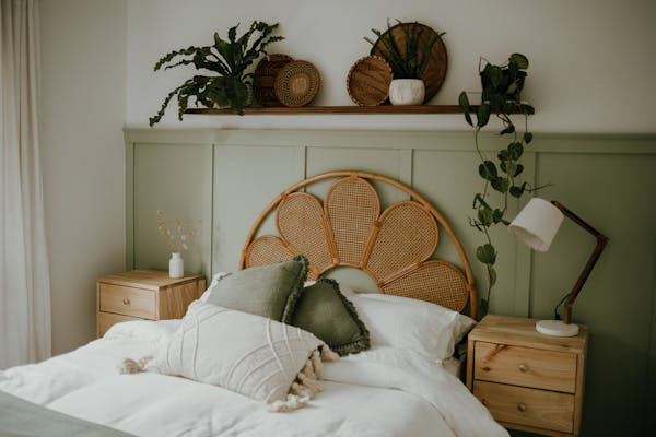 green bedroom